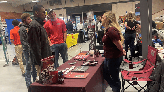 Students Connect with Industry Leaders at OSUIT Career Fair